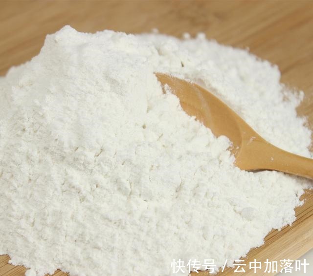 糕点|蔓越莓米糕，做法简单味道好，软糯香甜，吃一口就忘不掉！