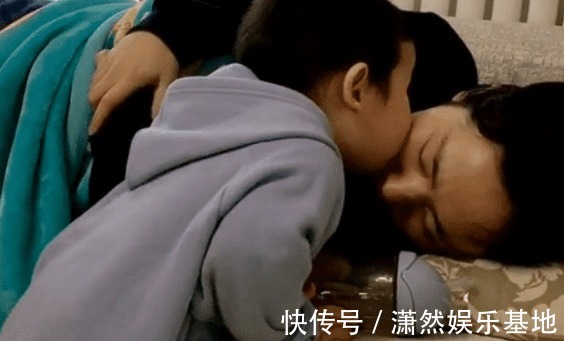 全网|“最卑微宝宝”日常伺候妈妈火了,这怕是全网地位最高的妈妈了?