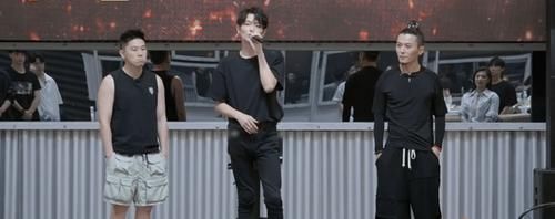 陈小春|尹正重提分词矛盾替李响出头，对林志炫不满，却没变成第二个GAI