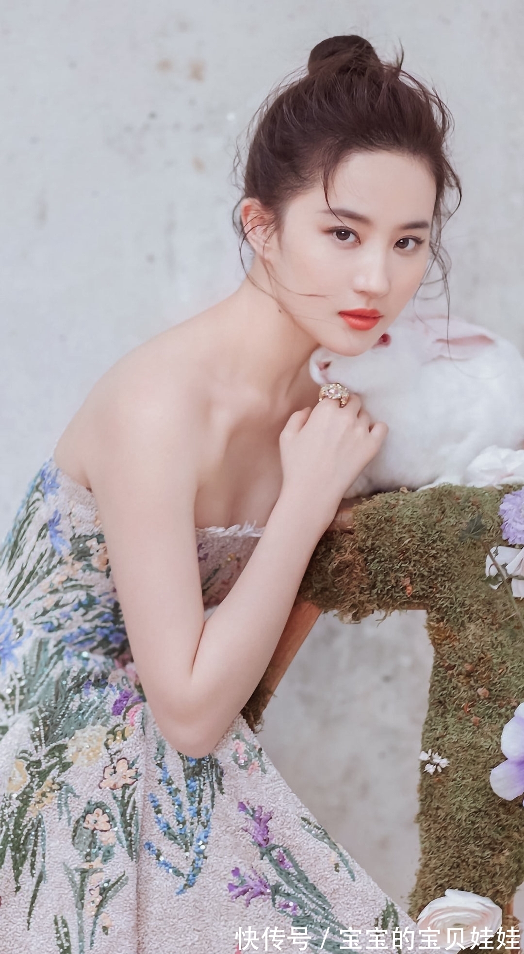 手机壁纸分享——明星美女系列:新年换个新壁纸吧