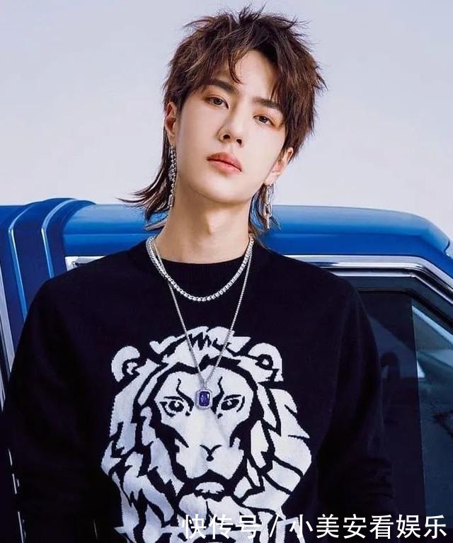 赏完爱豆的颜,男友的配饰终于有着落了