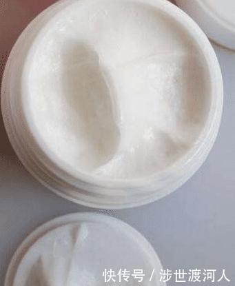 皮肤|是时候扔掉丝袜了,现在最火的袜子叫“吊床袜”+长靴,潮爆了!