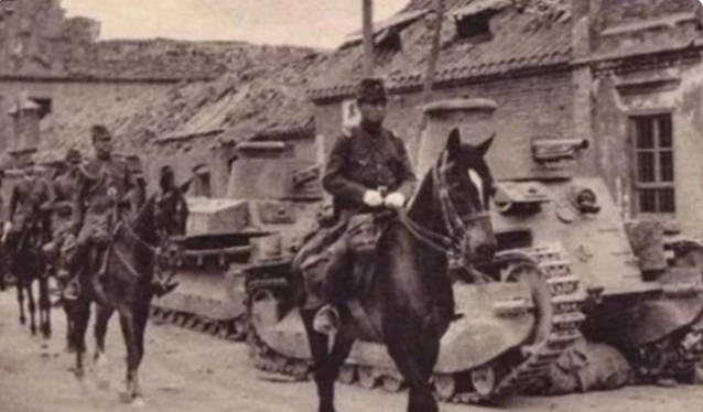 沉默|历史上的“鬼子进村”是怎么样的?这些照片令无数国人沉默