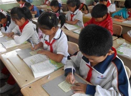 时间|语文课本中的2个“假故事”,其实根本不存在,却轻松骗过很多人