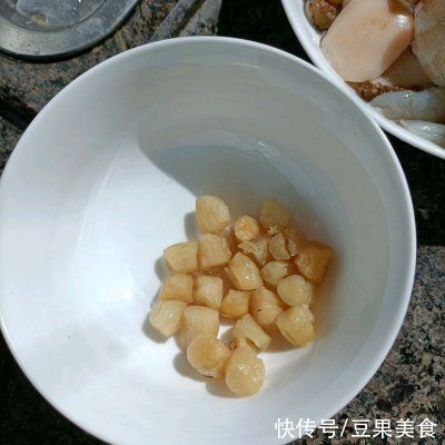 没有什么是鲜香无比——鲜虾鲍鱼粥解决不了的