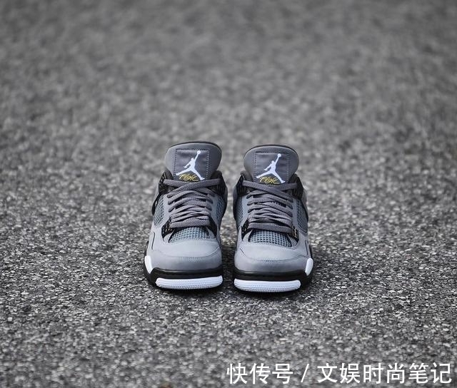 鞋款 乔丹亲穿酷灰 AJ 4 货量不小!Converse再出半透明鞋底引发热潮