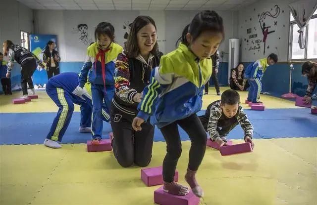 教育|我们这样看 教育的核心是——爱