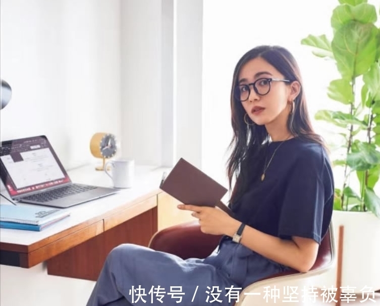 雅致|这才是适合气质女人的“通勤风”穿搭:简约雅致、很美、很高级!