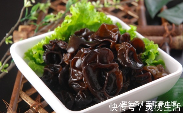 禁忌|让人倒下的不是病,而是无知!吃黑木耳一大禁忌,现在知道还不晚
