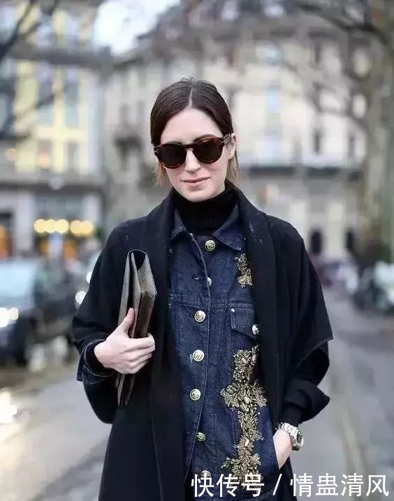 毛衣怎么穿出新意？搭配衬衫就能让你成为春天最时髦的崽