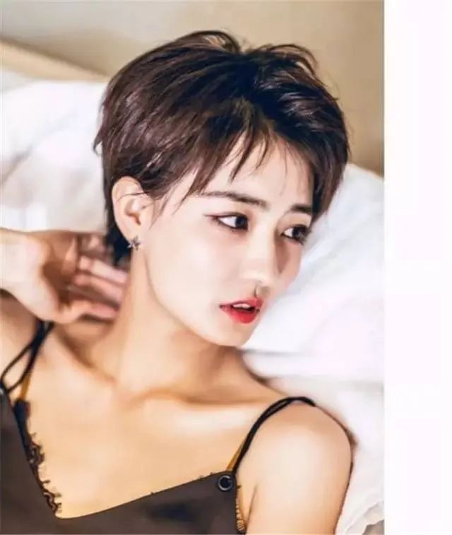 判断|怎么判断自己适不适合短发？