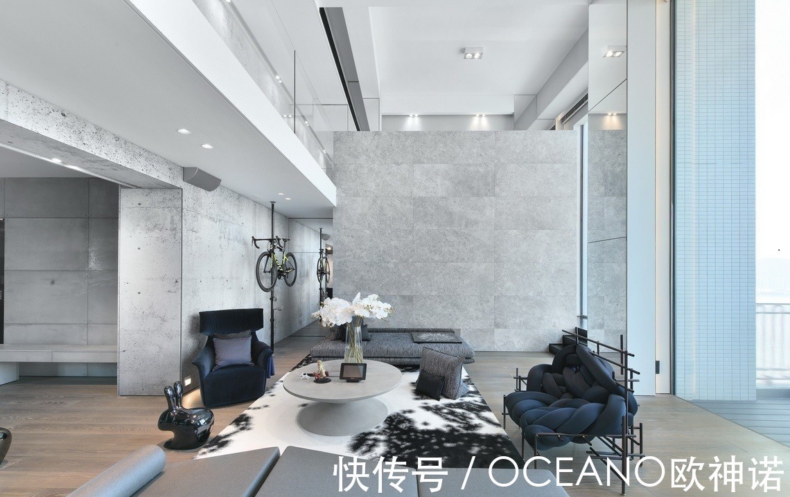 住宅|604㎡的极简工业风，诠释至简至美的生活