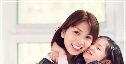 异物|女孩听力低下，家长带着去医院后被训斥，应该尽早去医院处理