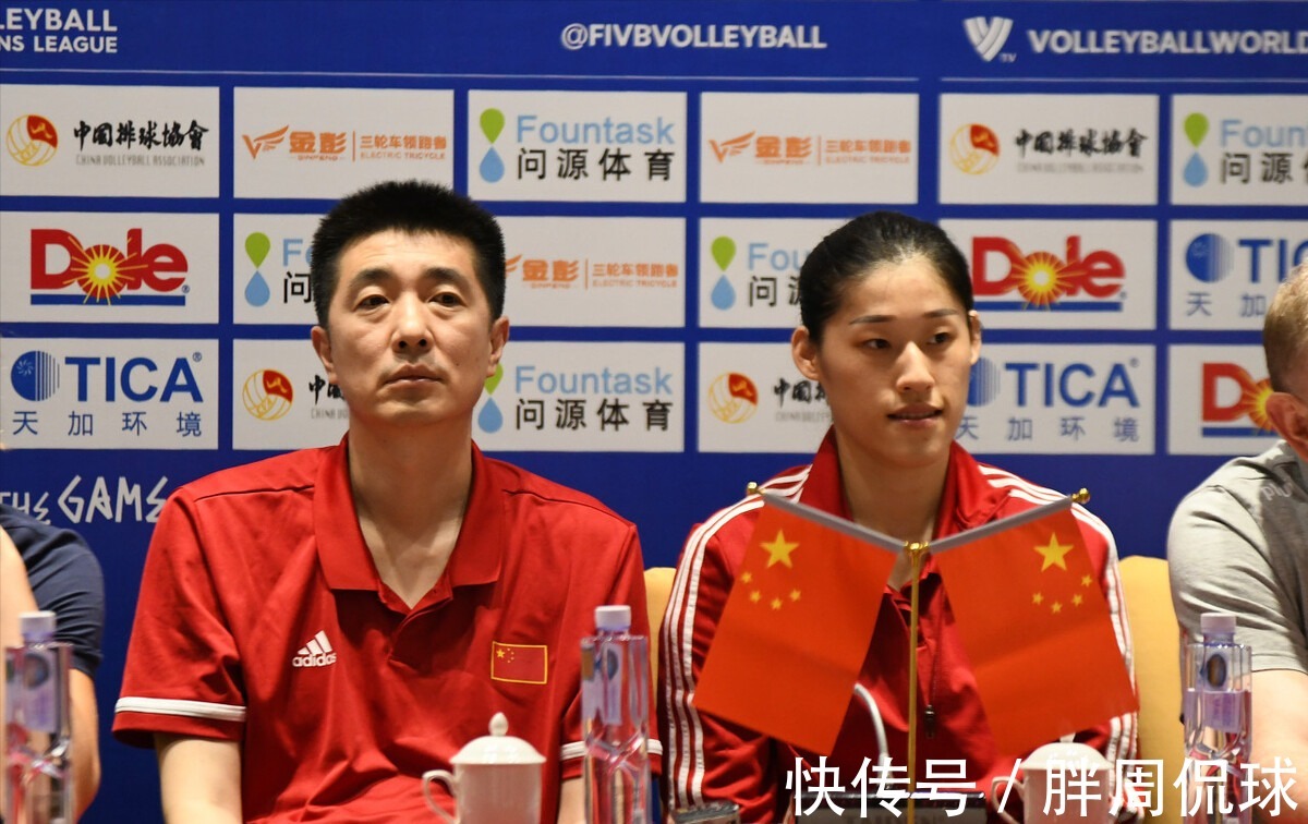 奥运|31岁刘晓彤宣布最新决定,中国女排迎新篇章,郎平终于盼到这一天