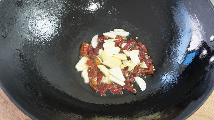 带鱼|分享8道适合秋天吃的菜,顺应时节贴秋膘,营养又美味,平安入秋