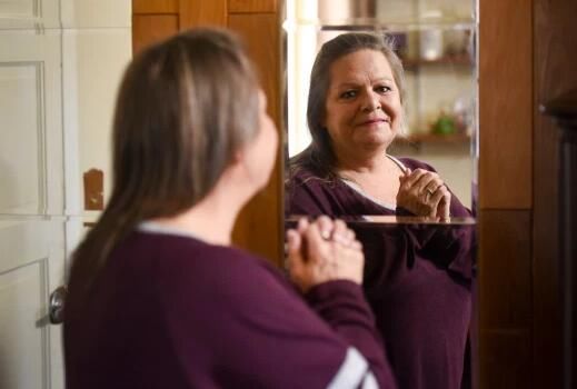 都市报|女子因误诊失明十多年后通过简单手术恢复视力