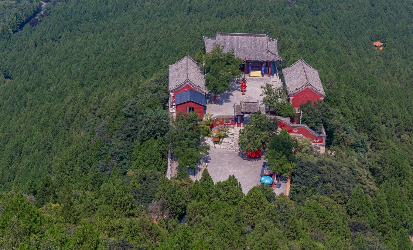 云门山景区|山东青州海拔仅421米的山，却是鲁中名山，5A级景区24元门票超值