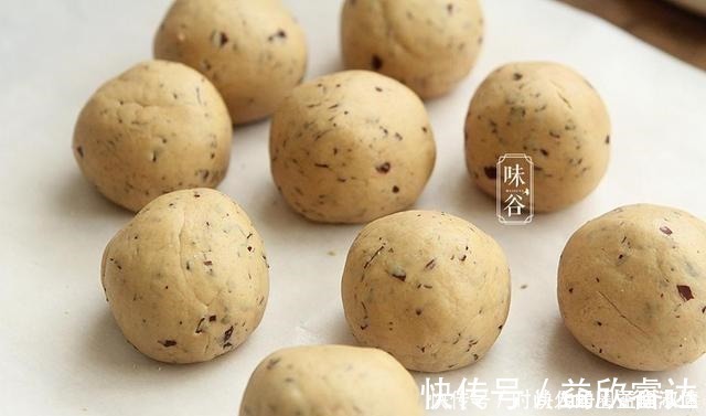 枣泥|大雪至，天气寒，女人记得多吃它，不用烤箱就能做，营养又解馋