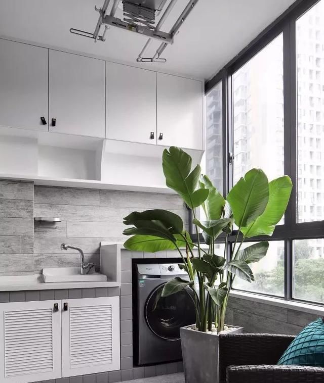 方案|你家阳台只晒衣服太浪费了,试试6种封阳台后方案,让家多10平