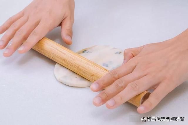 人间高质量美食,在家也能做!简单不易失手