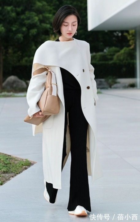 小姐姐 奔三奔四的女人,建议多穿“大衣”,时髦的搭配公式,帮你选好了