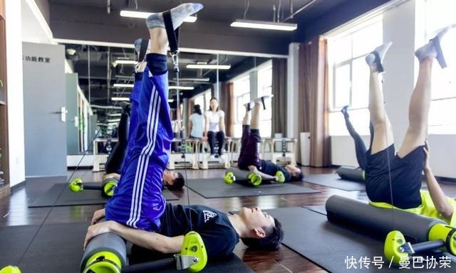 改善|6种“人工合成”的食品,榜首很多人经常吃,坚持1运动或能改善