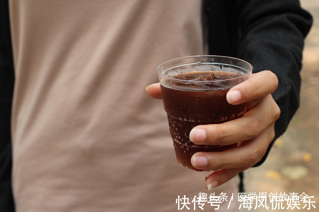 胃癌|寿命短的男人,喝酒会有六个信号,若你六个都没有,恭喜很健康