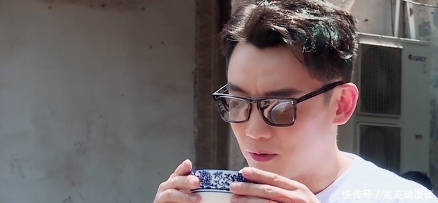 跑男 《奔跑吧》郑恺和苗苗之间的互动,真是撒了一大波狗粮