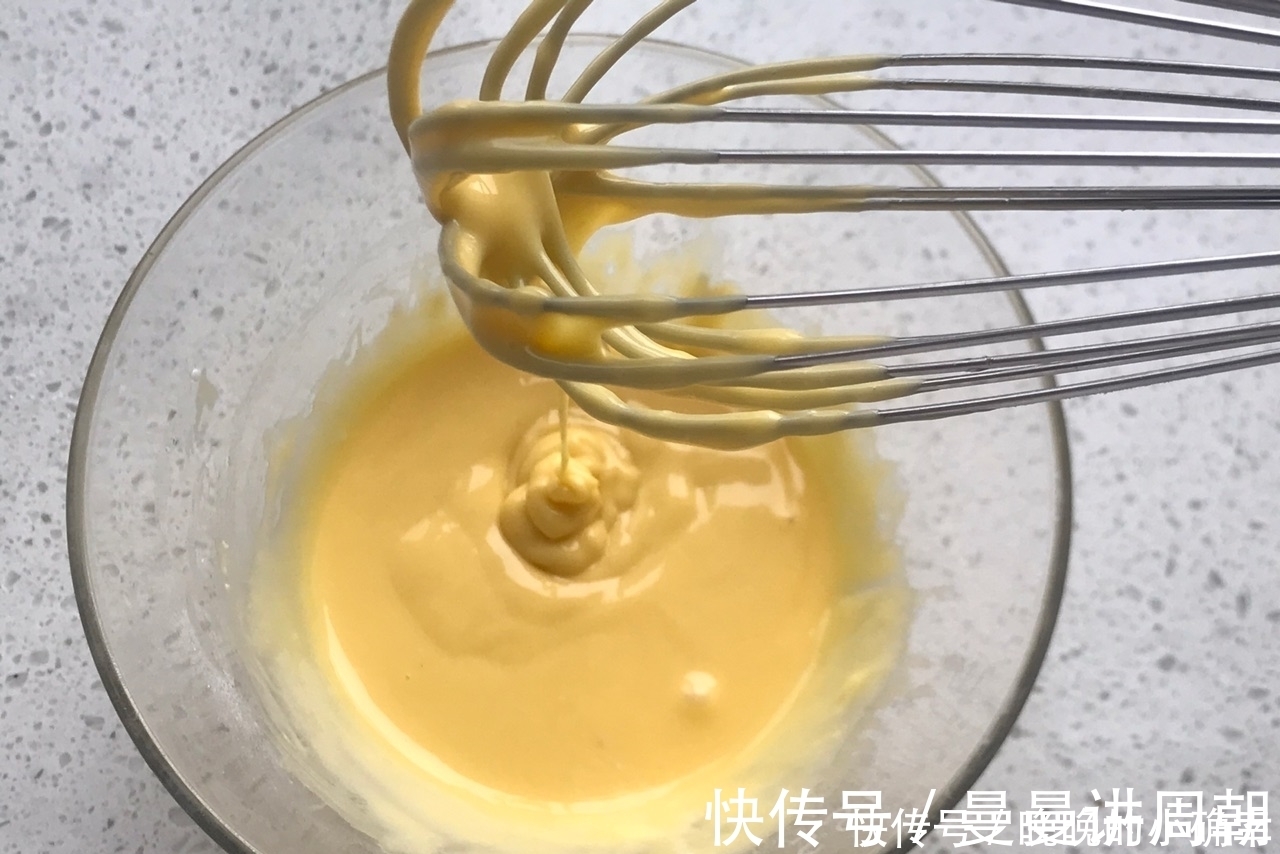 美食|网红美食海苔肉松小贝,自己在家也能做,步骤大公开,想学你就来