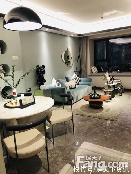 万科星光都|从万科星光都会现场发来一条项目新消息，请查看