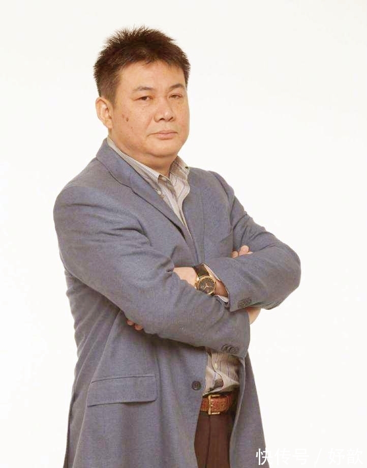 安家杰|中国女排新任主帅蔡斌:欠家庭太多,谈及妻儿有泪水