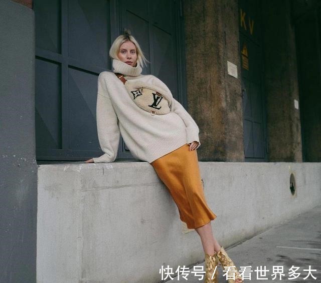 印花|毛衣跟半裙的搭配真是神仙搭配，春天少女温暖系列，美到犯规了！