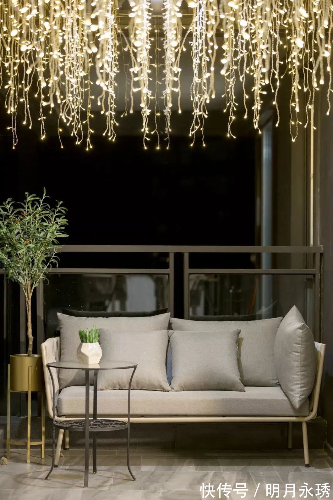 装饰画|246㎡现代大平层，简约大方的空间，时尚优雅的布置，高级档次