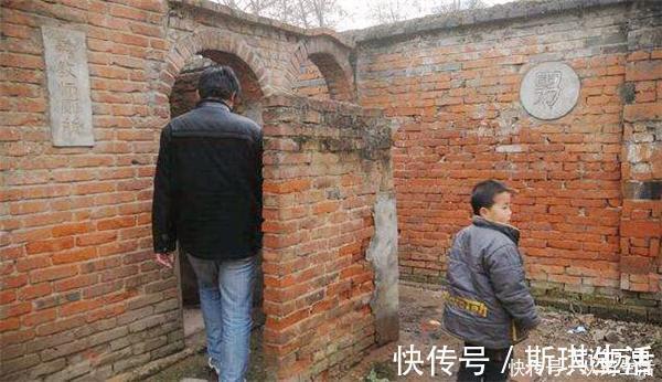 智慧!还在嫌弃农村厕所看完古代欧洲的厕所,才明白古中国人的智慧