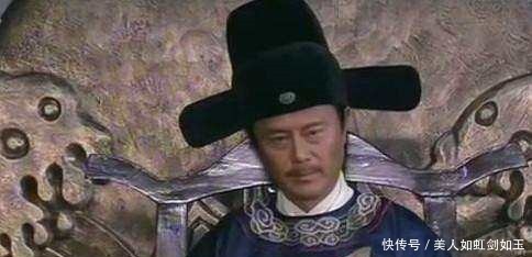 磕头|作为一位书生,他在临行前说了一句话,惊得刽子手跪下磕头