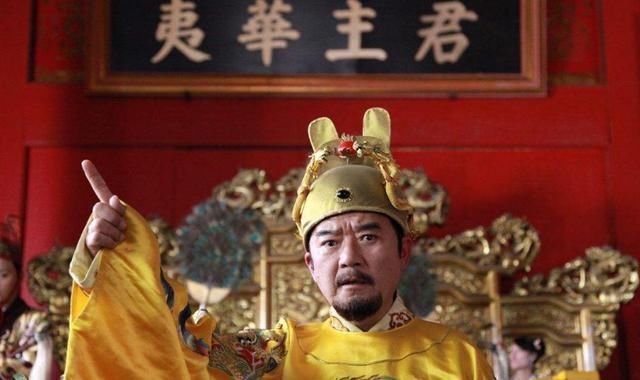 装疯|嘉靖审讯杨金水,杨金水只有装疯才能活命,其实什么都问明白了