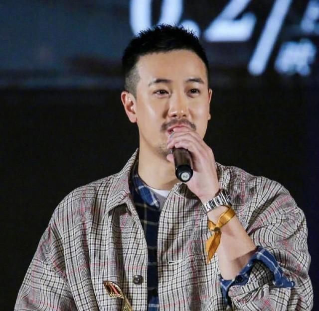 《我就是演员》第三期；于正镜头被删光！三个导师就剩一个