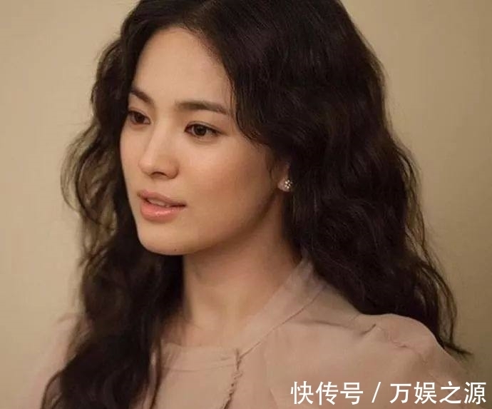 乔妹|女人味十足的卷短发,“斩男发型”就学宋慧乔