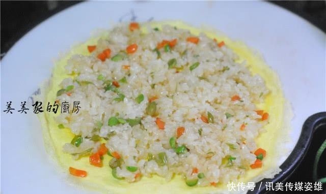 儿子早餐最爱它,1周5次都吃不厌,烫一烫卷一卷,做法好简单