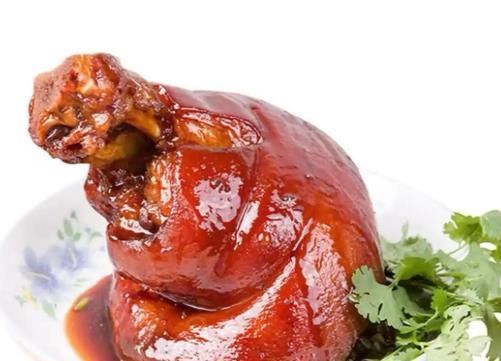 卤味店老板不小心说出了自家配方,用这个秘方做出销魂的卤猪脚