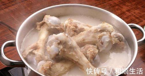 医生|46岁男子突然晕倒,医生:被痛风痛晕了,这种菜吃越多越痛