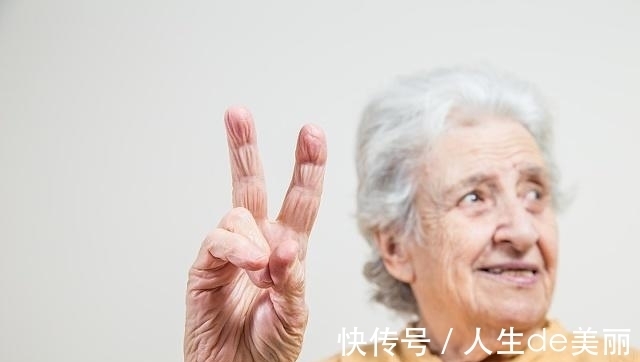 小知识|洗头放1粒“阿司匹林”,头发会收获这2个“喜人”效果,早知早好