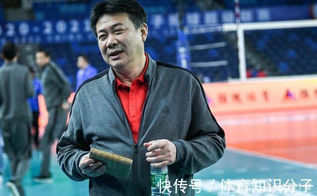 安家杰|事关中国女排新主帅?王宝泉获最佳教练,蔡斌被抛弃,联赛引争议