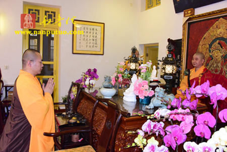 南普陀寺隆重举行传授三皈依法会 快资讯 南普陀寺隆重举行传授三皈依法会 快资讯