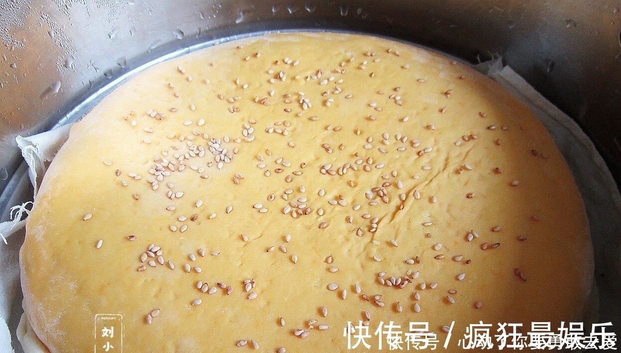 面团|千层饼这样做,可甜可咸,有技巧无难度,我家隔三差五地吃
