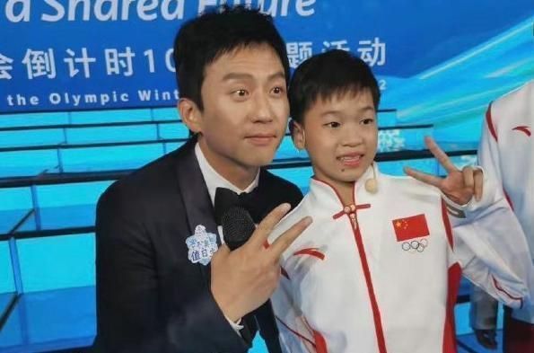 特写镜头|挥汗如雨!全红婵穿短袖训练,北方下雪回南方苦练,假期也不休息