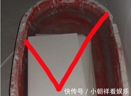 勾缝|新房装修时，看到师傅这样贴瓷砖，业主就知道这手艺一定很好