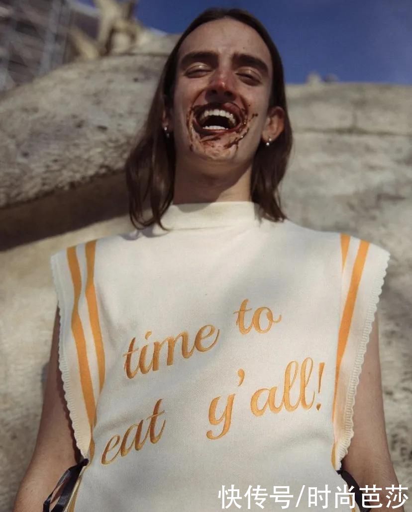  围巾|会挑围巾的女孩，衣Q不会太低，比如Jennie