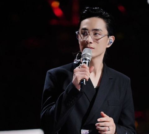 央媒點名置頂《披荊斬棘的哥哥》，多位哥哥被點，他是第一個