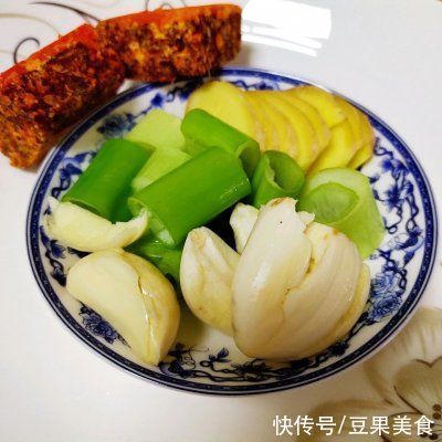 没有什么是#元宵节美食大赏#毛血旺解决不了的